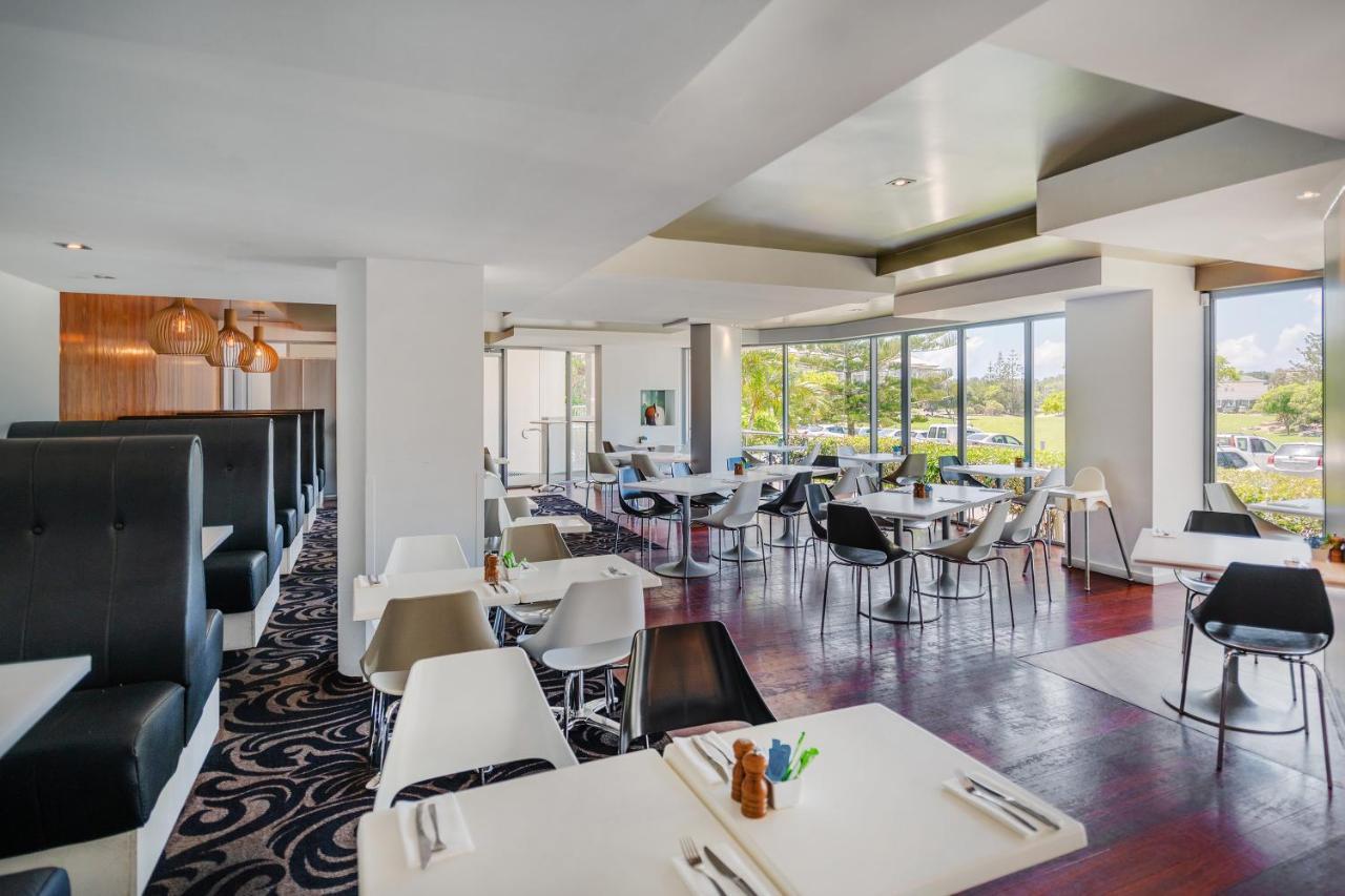 Peppers Salt Resort&Spa Kingscliff Exterior foto The restaurant at the clubhouse