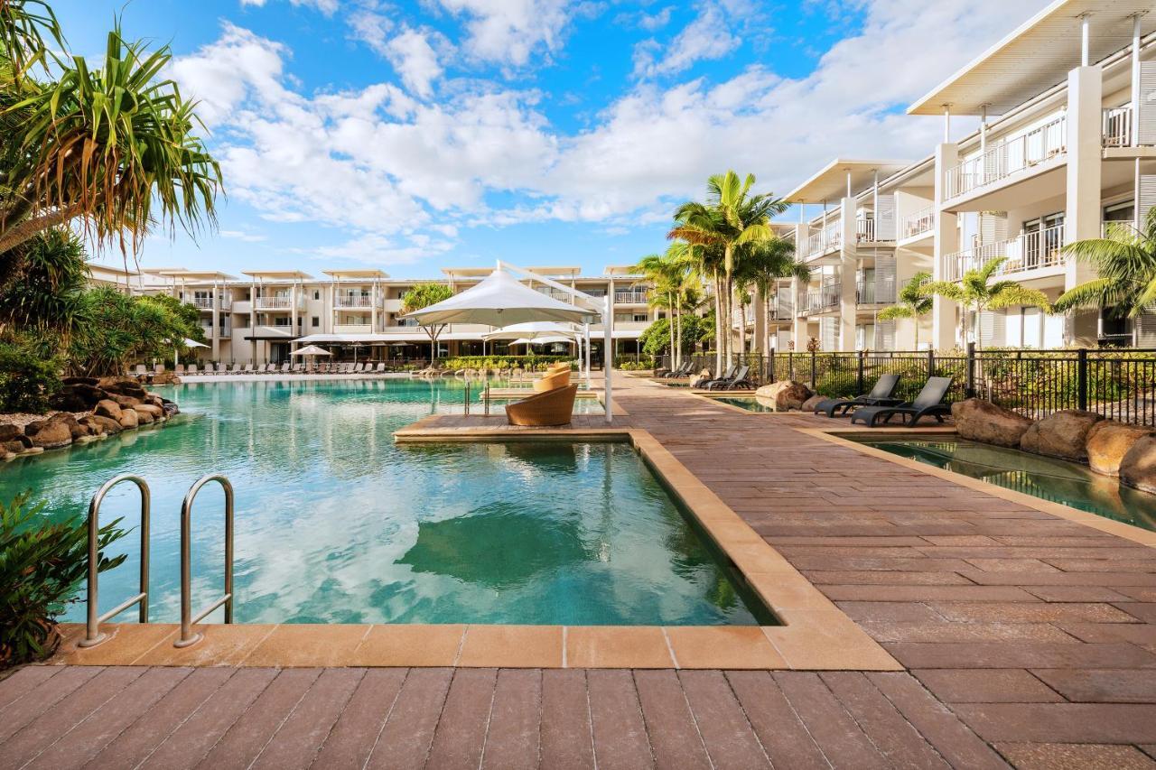 Peppers Salt Resort&Spa Kingscliff Exterior foto The pool at Peppers Mantra on Saltwater Island