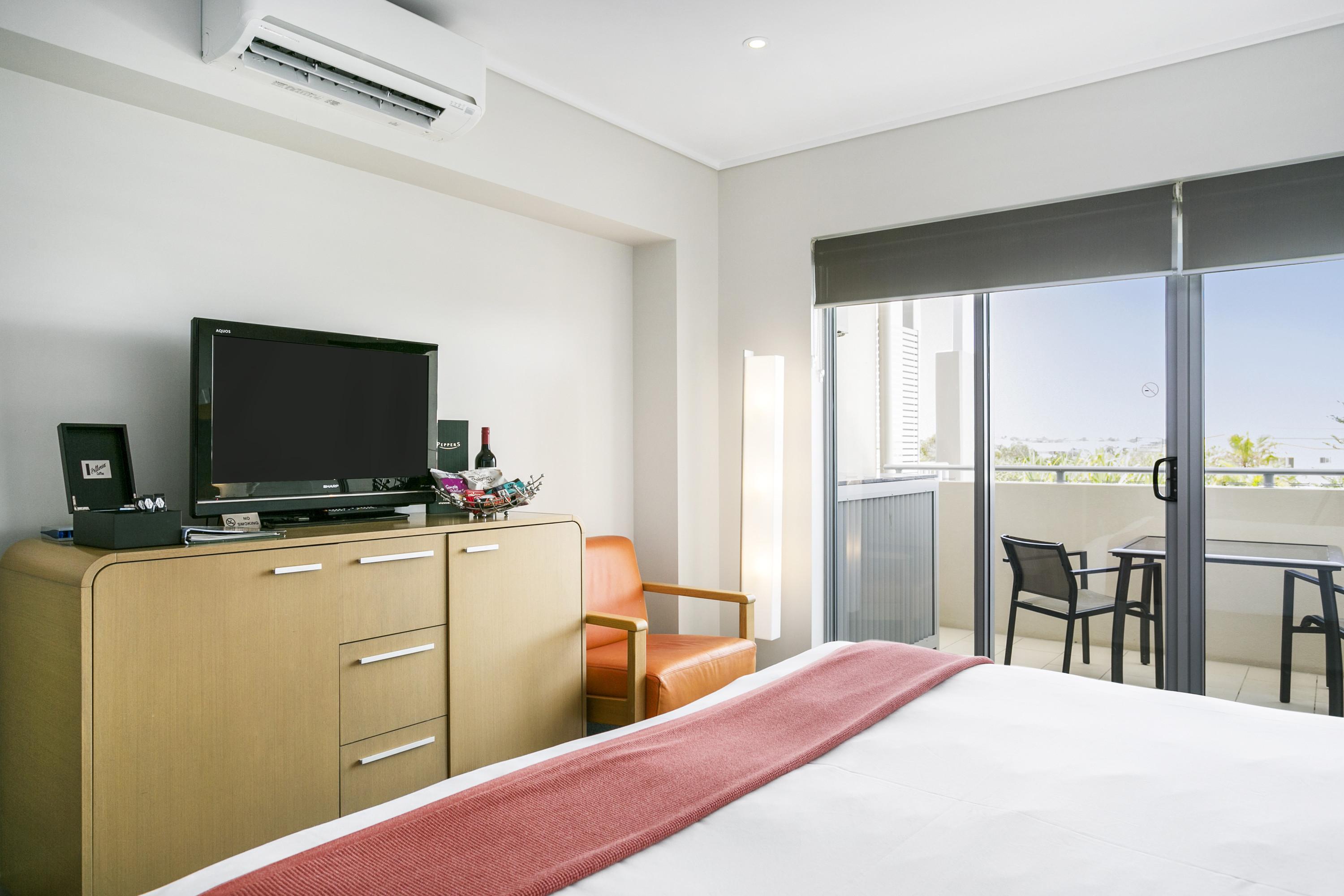 Peppers Salt Resort&Spa Kingscliff Exterior foto A typical room at the Mantra Crown Towers