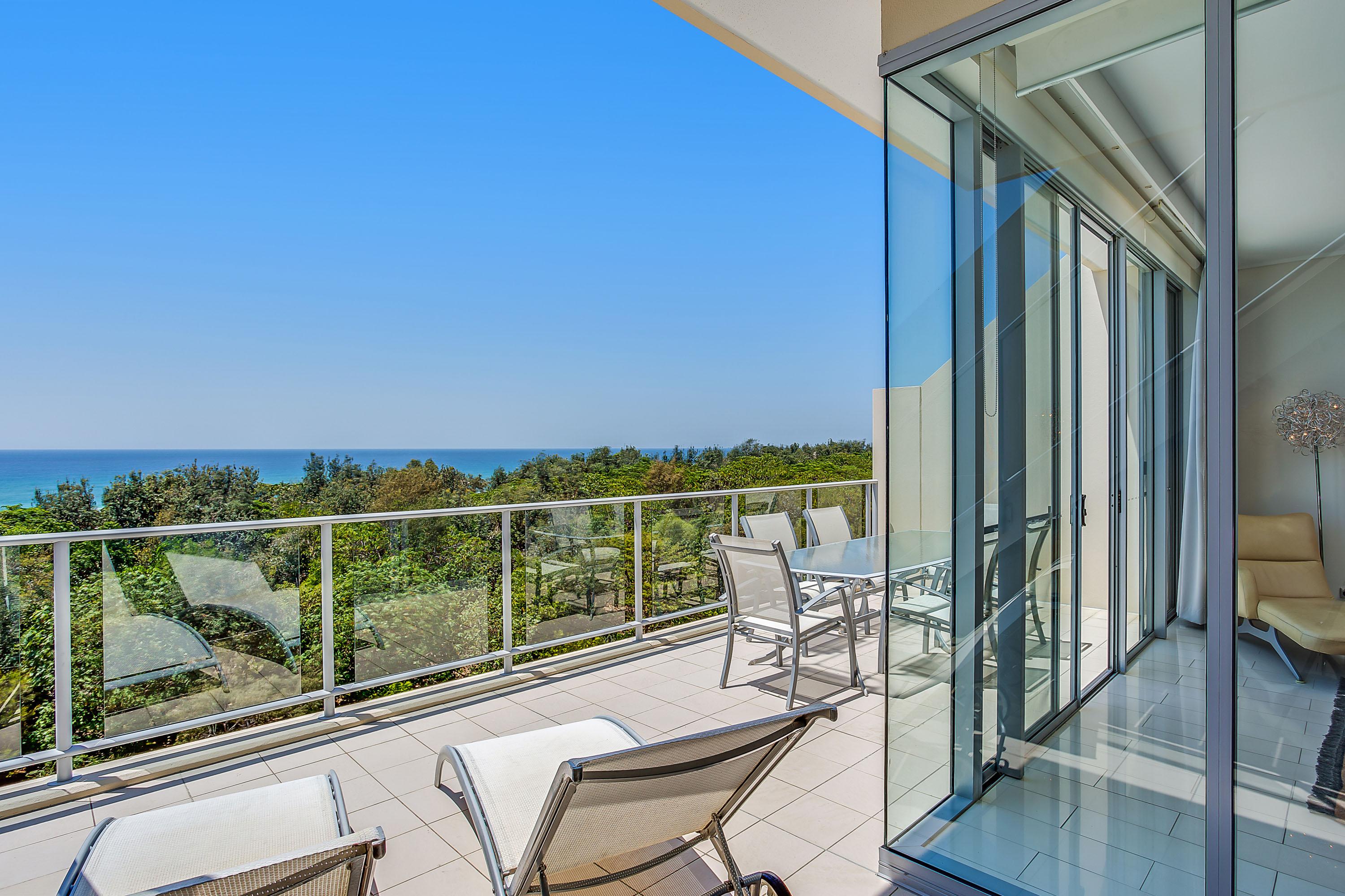 Peppers Salt Resort&Spa Kingscliff Exterior foto Balcony