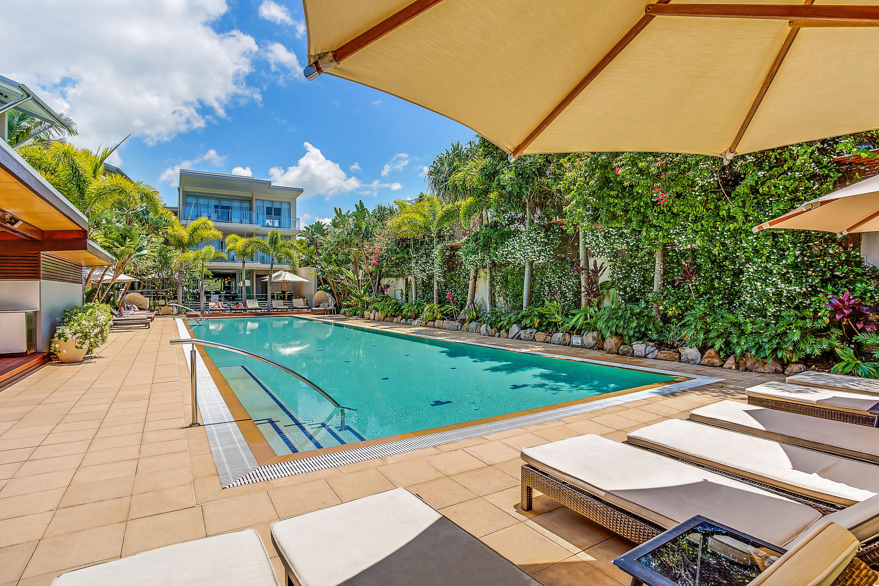 Peppers Salt Resort&Spa Kingscliff Exterior foto The pool at the hotel